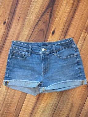 Vineyard Vines Blue Denim Rolled Cuff Jean Shorts